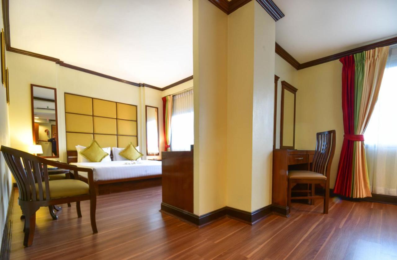 Grand Business Inn Бангкок Экстерьер фото